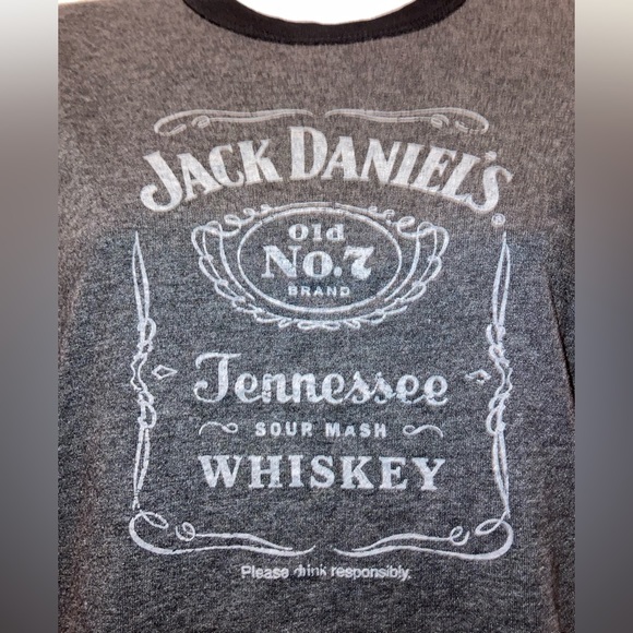 Soft gray Jack Daniel’s t-shirt - Picture 2 of 3